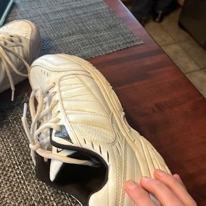 White shoes - good to paint on